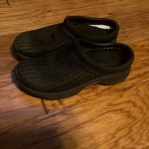 Merrell Encore Breeze Slip On Breathable Sneaker Womens Size 7 W7 - Picture 2 of 10